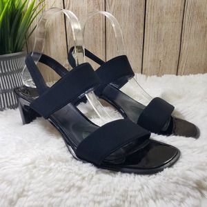 STUART WEITZMAN Women's 8 Black Solid Leather Sole Heeled Sandals GUC